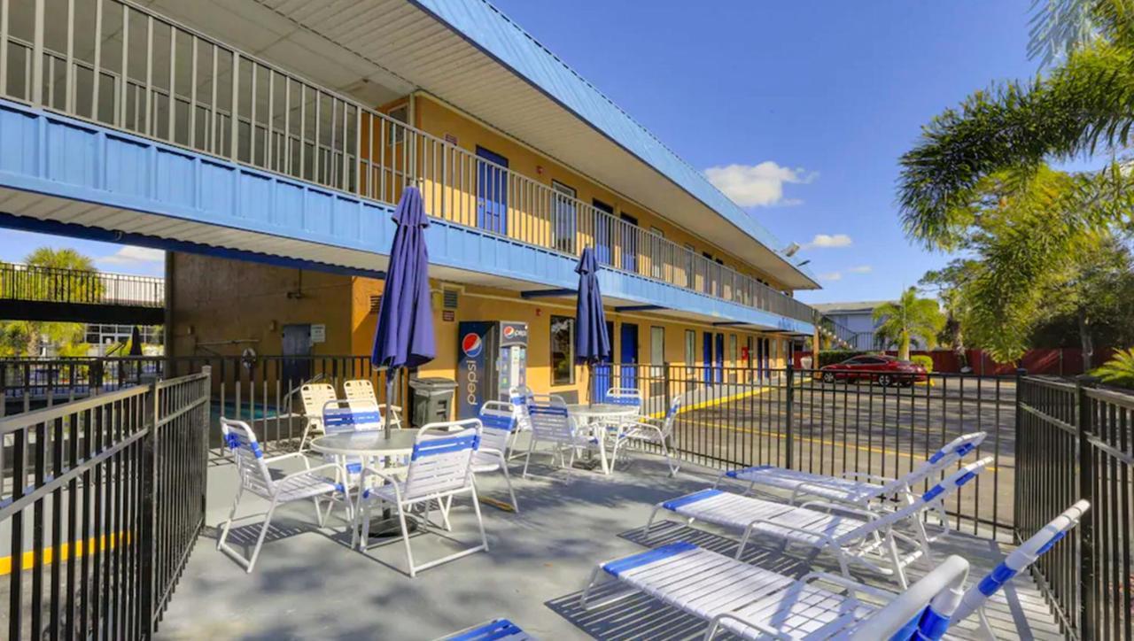 Magnuson Hotel Bradenton Eksteriør bilde